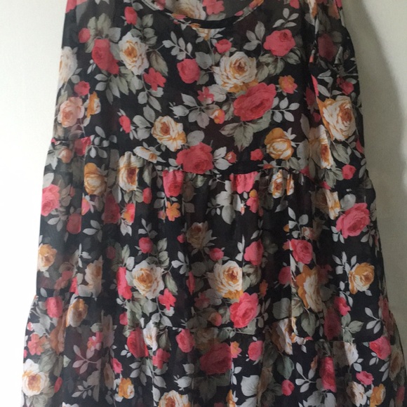 Sheer Black Floral Tiered Pattern Dress - Picture 3 of 7